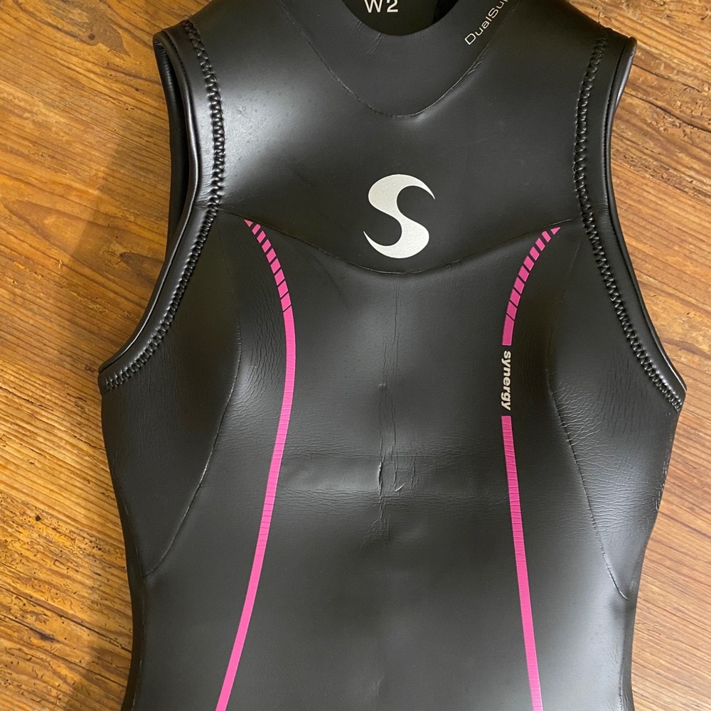 Synergy Wetsuit 5/3m Women's Endorphin size W2 EUC